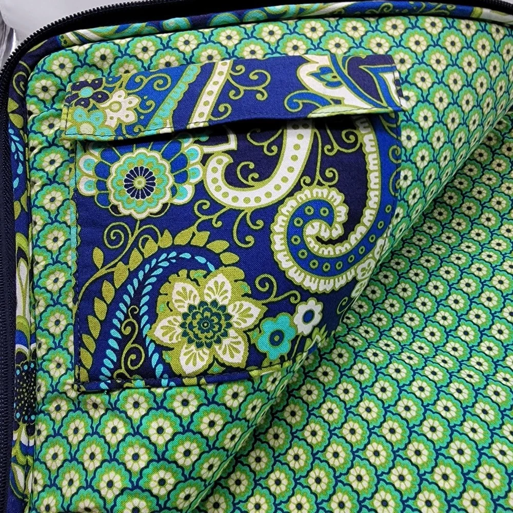 Vera Bradley 14